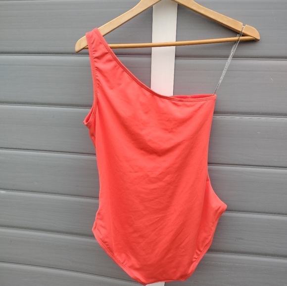 Carmen Marc Valvo Asymmetrical Cut Out One Shoulder Swimsuit Hot Coral Sz 14 - Picture 3 of 4